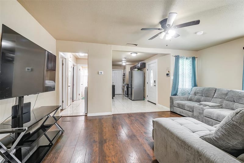 3624 Hardeman Street, Fort Worth TX 76119 - Photo 12