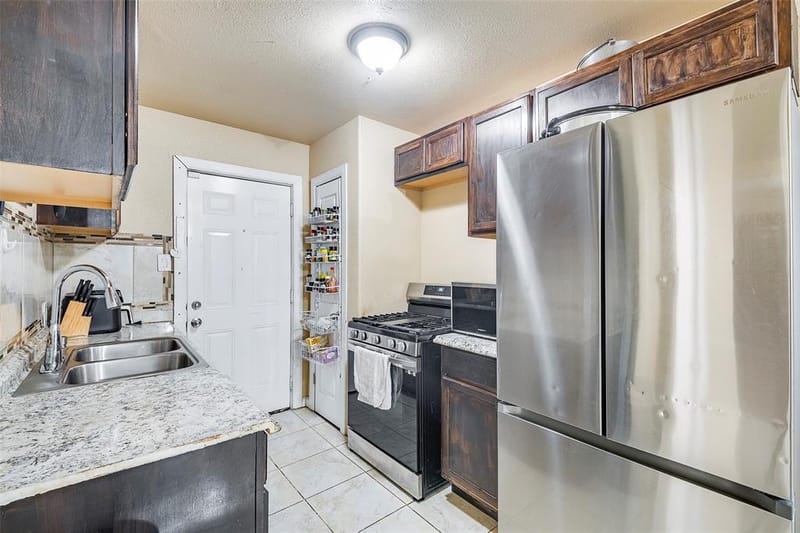 3624 Hardeman Street, Fort Worth TX 76119 - Photo 7