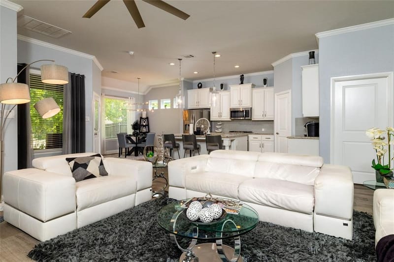 4008 Knollbrook Lane, Fort Worth TX 76137 - Photo 4