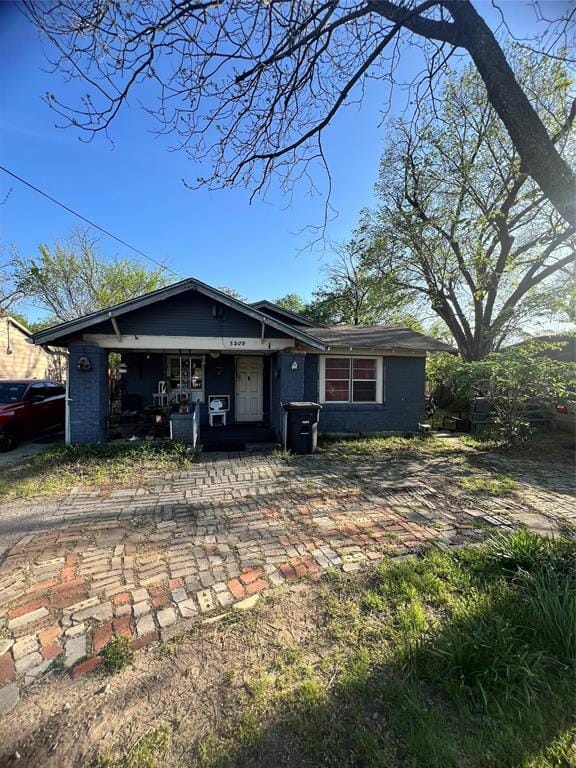 3208 Knox Street, Fort Worth TX 76119 - Photo 3