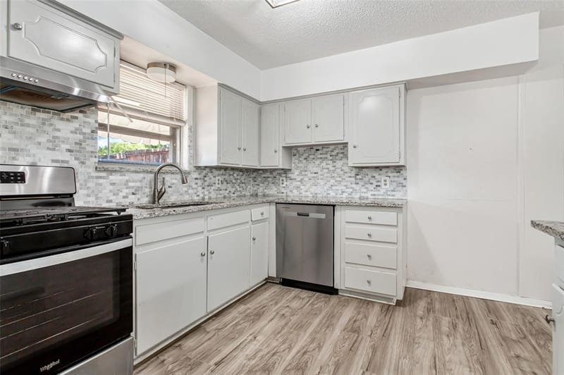 3009 W 11th Street, Irving TX 75060 - Photo 16