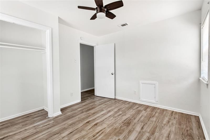 3009 W 11th Street, Irving TX 75060 - Photo 24