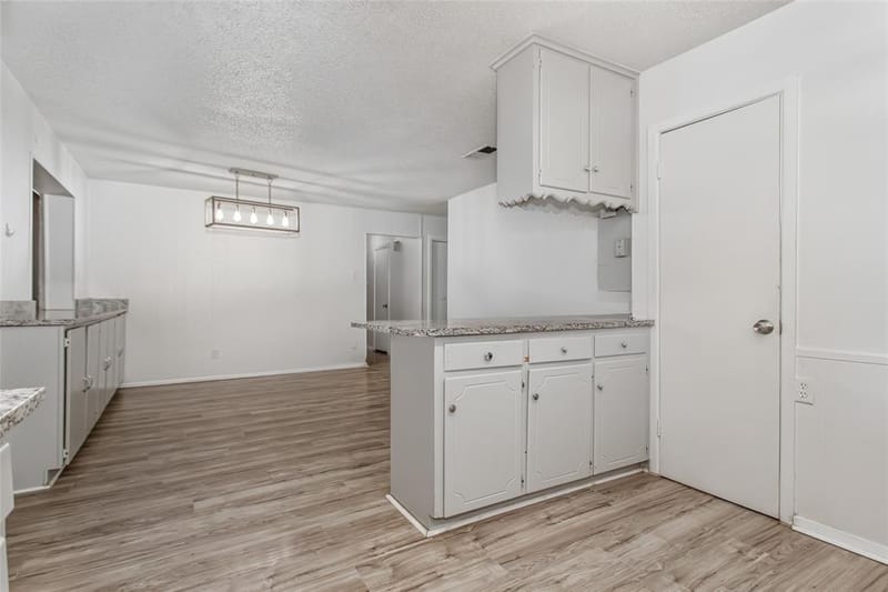 3009 W 11th Street, Irving TX 75060 - Photo 19