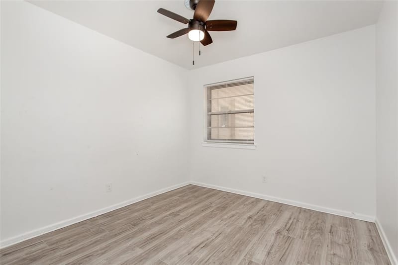 3009 W 11th Street, Irving TX 75060 - Photo 29