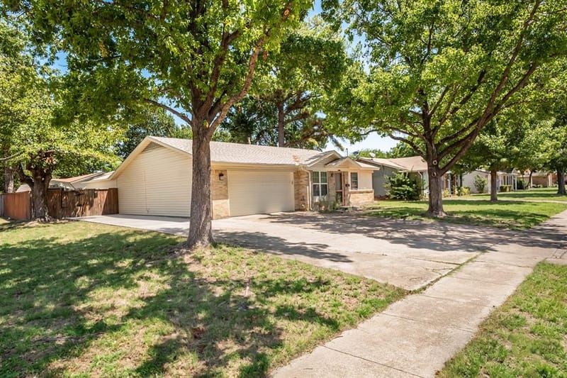 3009 W 11th Street, Irving TX 75060 - Photo 4