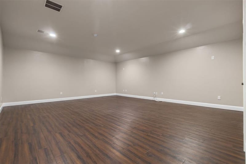 3030 Weisenberger Drive, Dallas TX 75212 - Photo 22