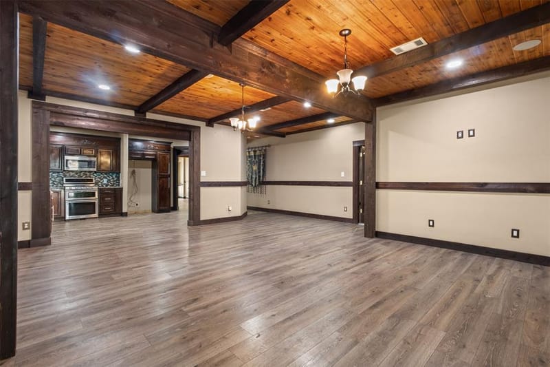 3030 Weisenberger Drive, Dallas TX 75212 - Photo 11