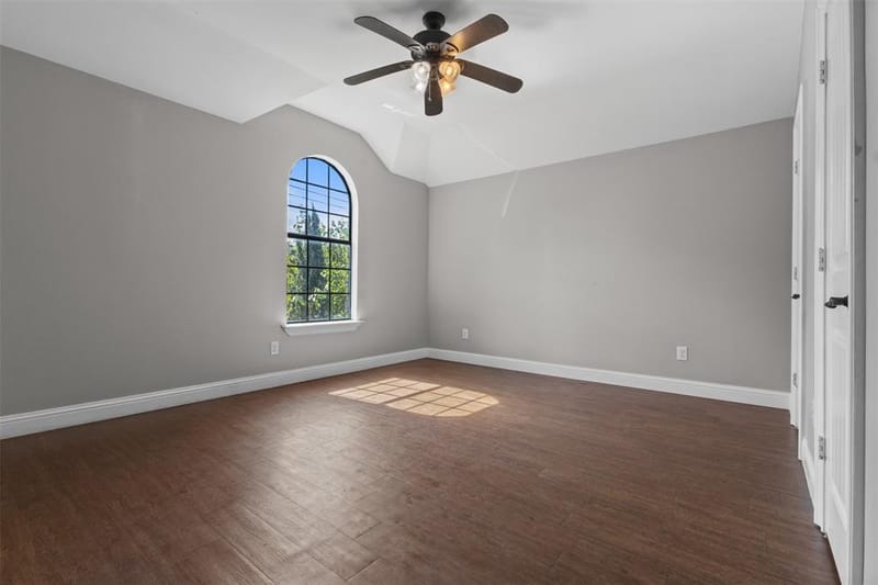 3030 Weisenberger Drive, Dallas TX 75212 - Photo 19