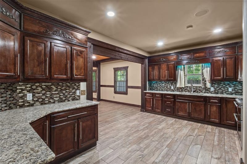 3030 Weisenberger Drive, Dallas TX 75212 - Photo 8