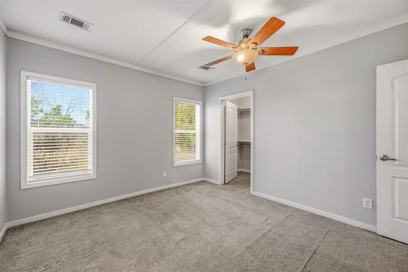 570 Armadillo Court, Granbury TX 76049 - Photo 16