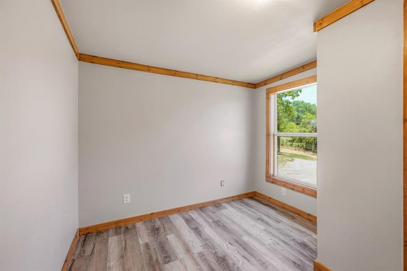 570 Armadillo Court, Granbury TX 76049 - Photo 12