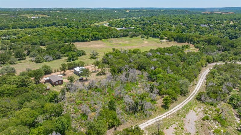570 Armadillo Court, Granbury TX 76049 - Photo 36