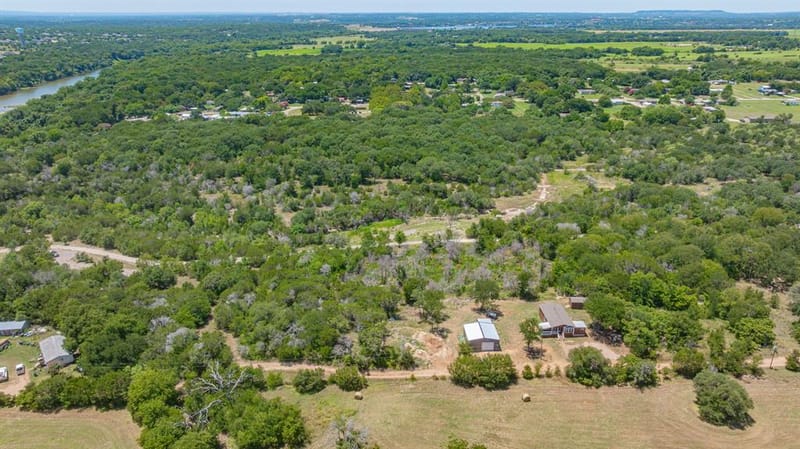 570 Armadillo Court, Granbury TX 76049 - Photo 37