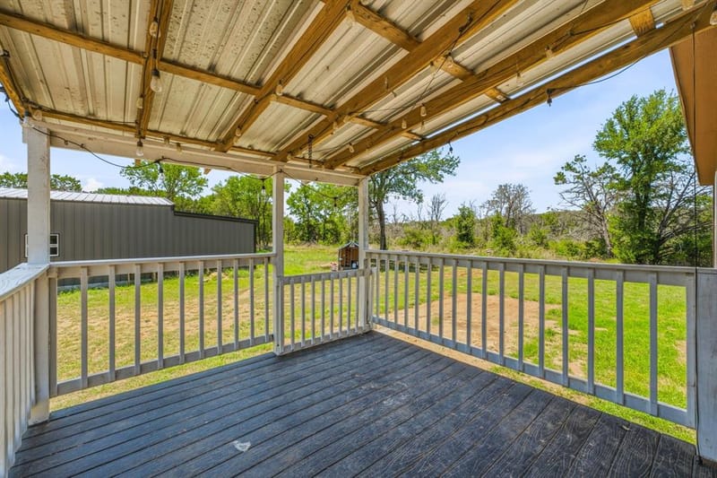 570 Armadillo Court, Granbury TX 76049 - Photo 4