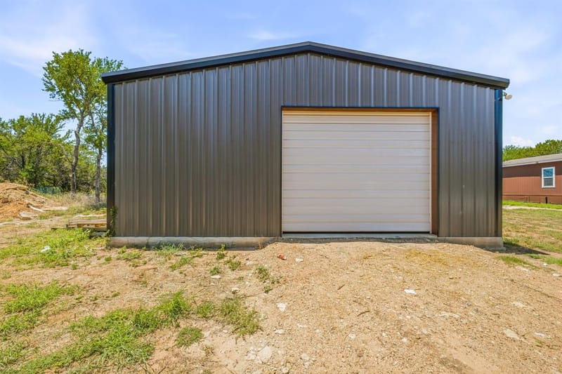 570 Armadillo Court, Granbury TX 76049 - Photo 25