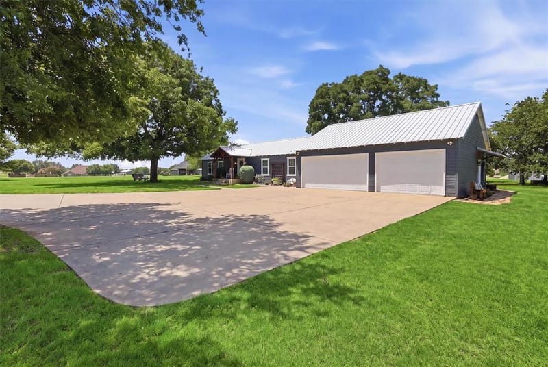 1313 Porter Court, Granbury TX 76048 - Photo 6