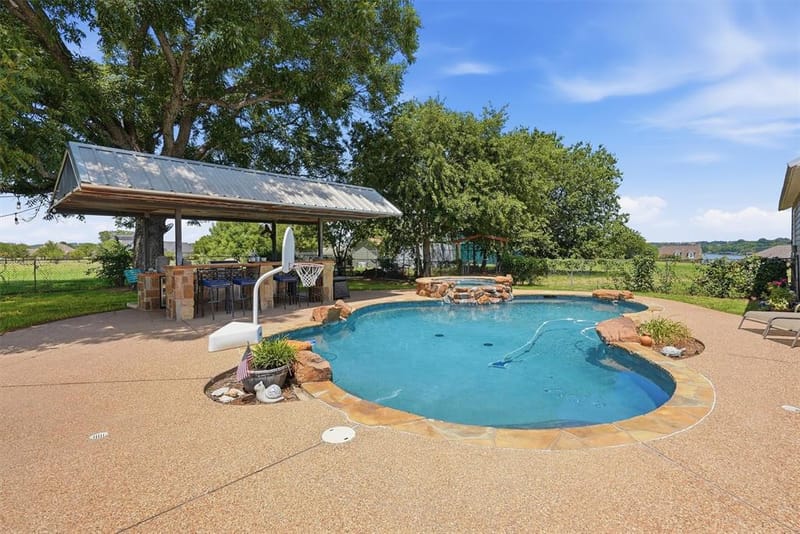 1313 Porter Court, Granbury TX 76048 - Photo 28