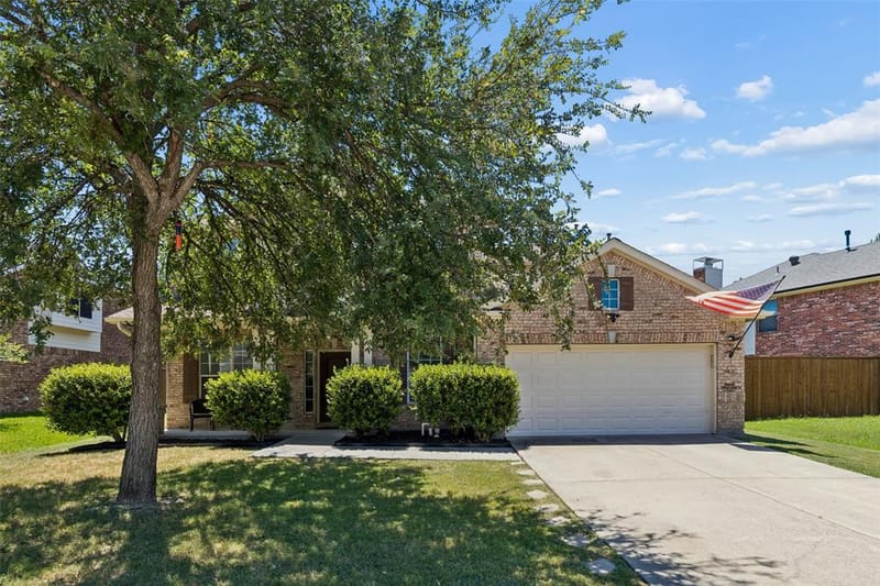 468 Willowlake Drive, Little Elm TX 75068 - Photo 2