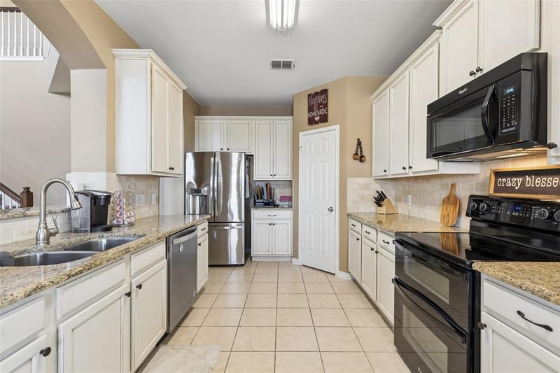 468 Willowlake Drive, Little Elm TX 75068 - Photo 6