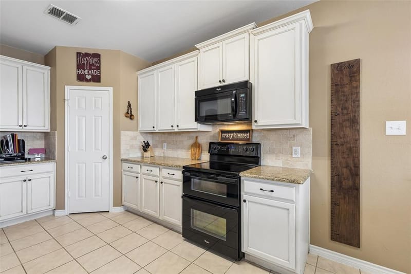 468 Willowlake Drive, Little Elm TX 75068 - Photo 7