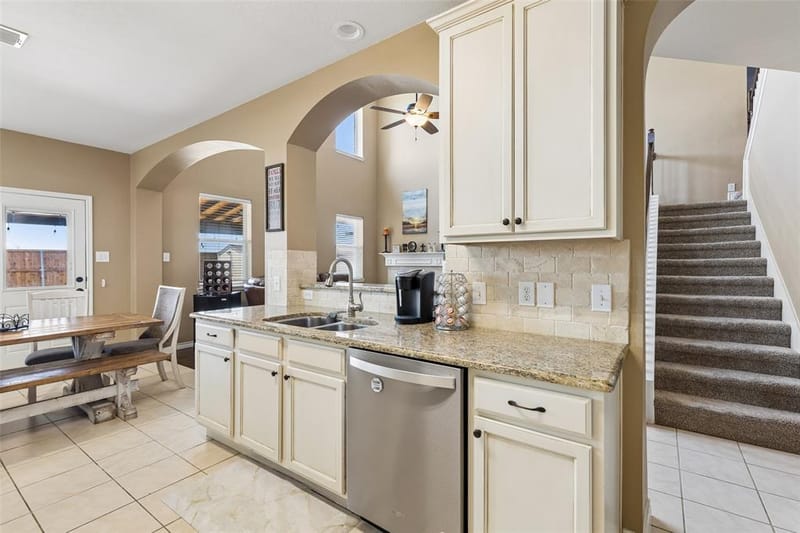 468 Willowlake Drive, Little Elm TX 75068 - Photo 8