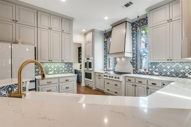 8005 Rosemont Drive, Plano TX 75025 - Photo 11