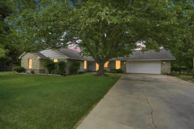1215 Butcher Road, Waxahachie TX 75165 - Photo 3
