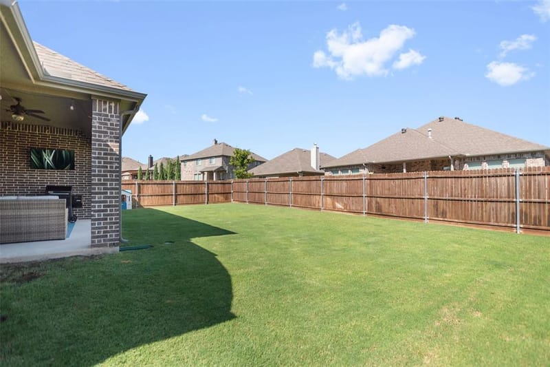 1215 Alderwood Drive, Justin TX 76247 - Photo 30