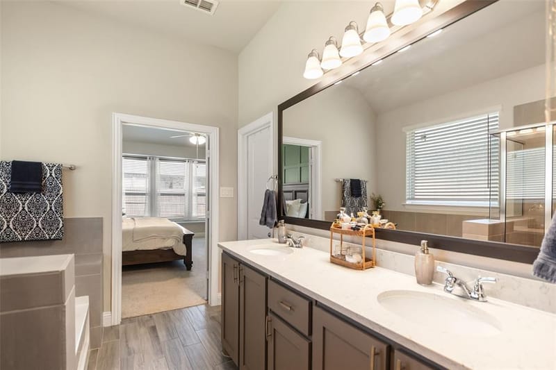 1215 Alderwood Drive, Justin TX 76247 - Photo 21