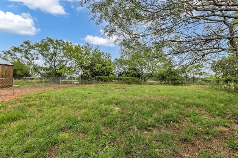 1350 Stephens Road, Millsap TX 76066 - Photo 20