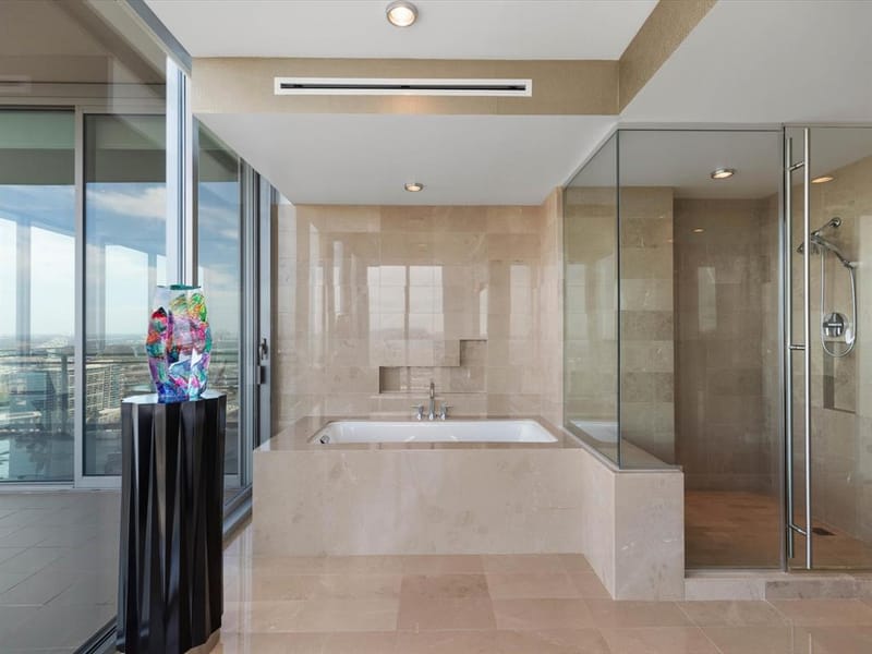 2900 Mckinnon Street # 2802, Dallas TX 75201 - Photo 18