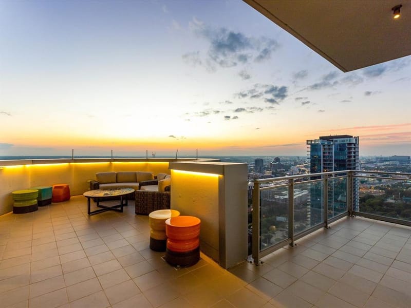 2900 Mckinnon Street # 2802, Dallas TX 75201 - Photo 31