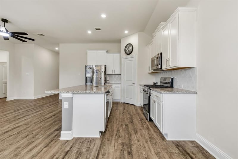 2717 Ainsworth Road, Aubrey TX 76227 - Photo 11
