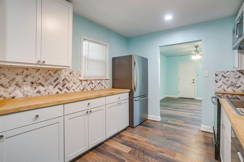 5433 Como Drive, Fort Worth TX 76107 - Photo 9
