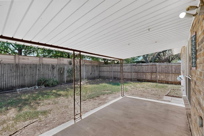 7305 Southridge Trail, Fort Worth TX 76133 - Photo 16