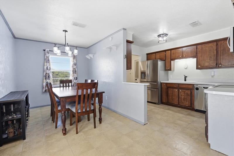 892 Highland Circle, Springtown TX 76082 - Photo 16