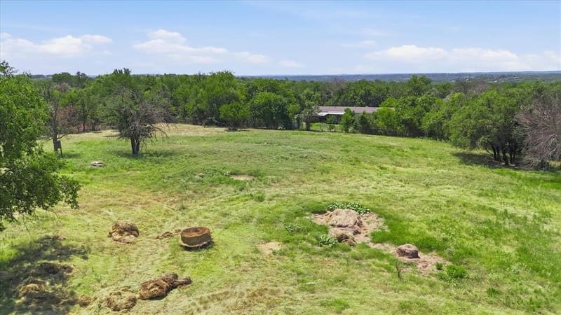 892 Highland Circle, Springtown TX 76082 - Photo 34