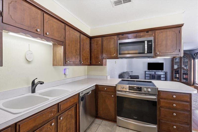 892 Highland Circle, Springtown TX 76082 - Photo 18