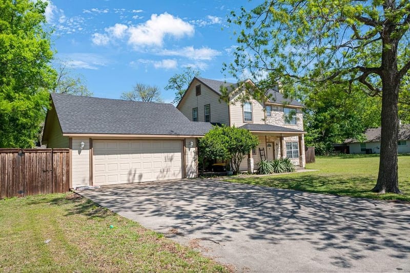 487 S Waco Street, Van Alstyne TX 75495 - Photo 6