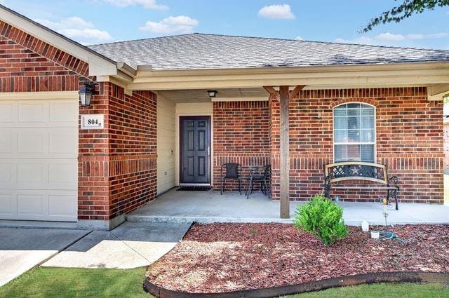 804 Bur Oak Drive, Burleson TX 76028 - Photo 2