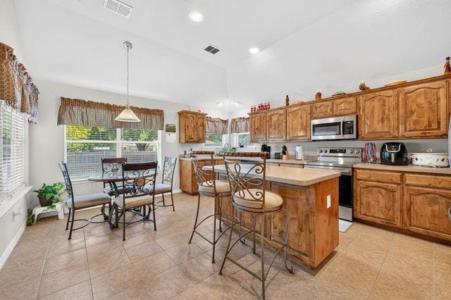 804 Bur Oak Drive, Burleson TX 76028 - Photo 14