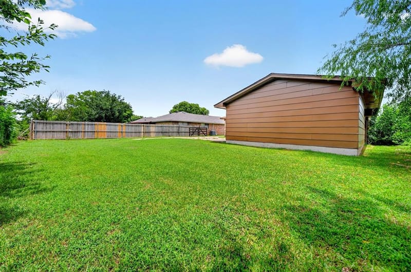 8312 Charles Street, Greenville TX 75402 - Photo 34