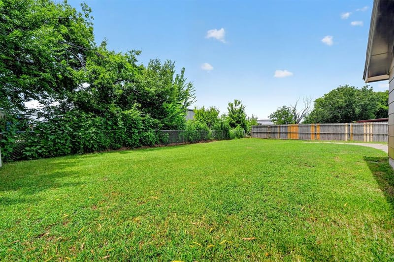 8312 Charles Street, Greenville TX 75402 - Photo 33
