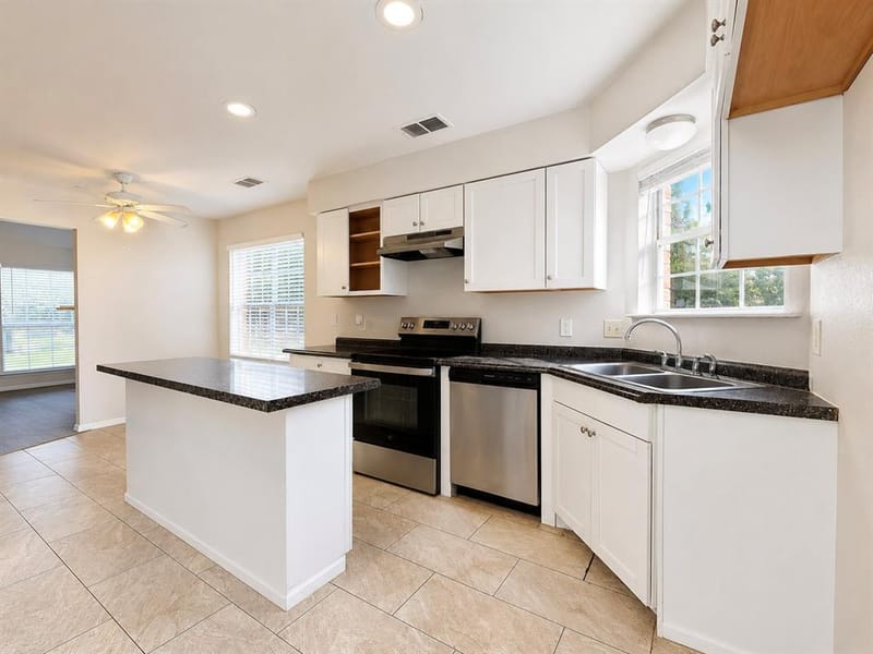 510 E Stone Circle, Wylie TX 75098 - Photo 10