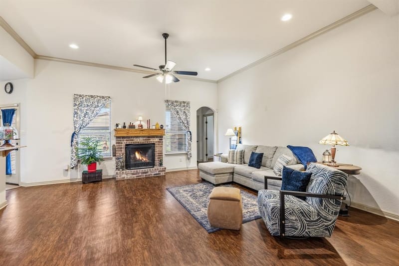 169 Savannah Drive, Weatherford TX 76087 - Photo 11