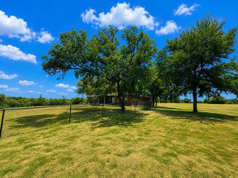 148 County Road 2627, Decatur TX 76234 - Photo 4