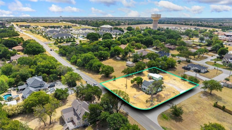 602 E Broadway Street, Prosper TX 75078 - Photo 2