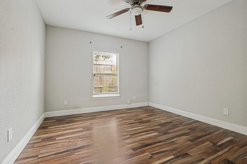 2325 Warwick Avenue, Grand Prairie TX 75052 - Photo 6