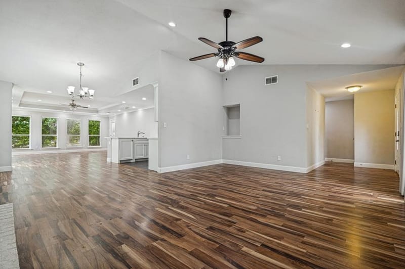 2325 Warwick Avenue, Grand Prairie TX 75052 - Photo 3