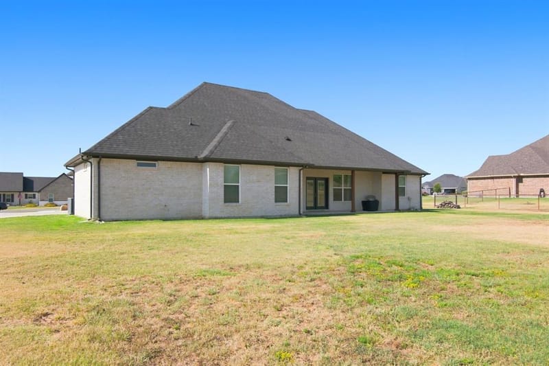 121 Friendship Way, Boyd TX 76023 - Photo 37